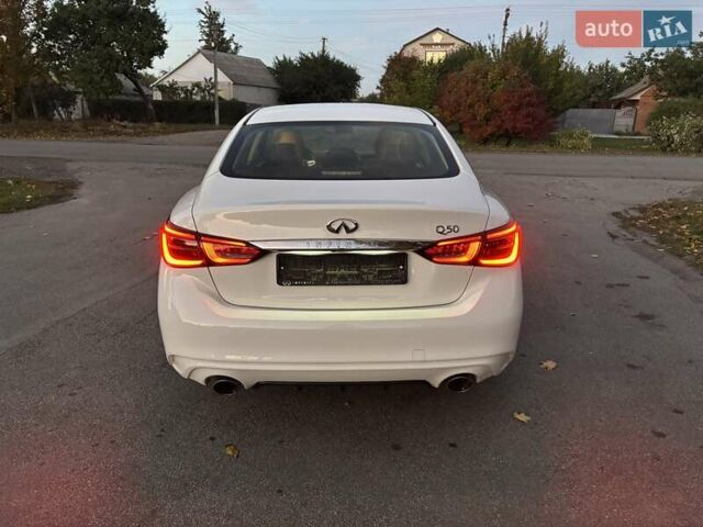 Инфинити Q50, объемом двигателя 1.99 л и пробегом 96 тыс. км за 19100 $, фото 3 на Automoto.ua