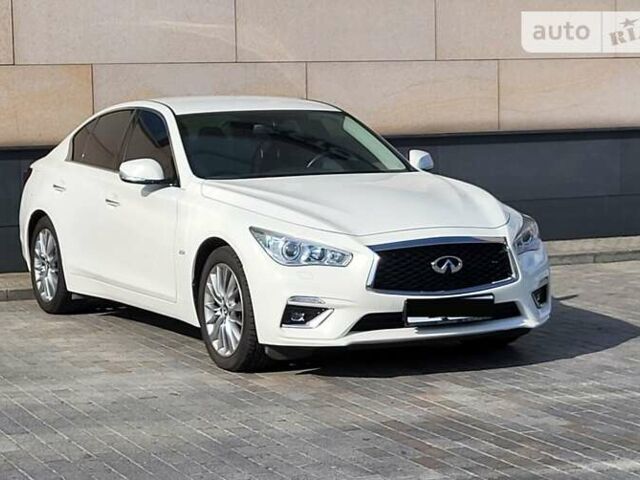 Инфинити Q50, объемом двигателя 2 л и пробегом 37 тыс. км за 25000 $, фото 3 на Automoto.ua