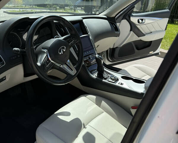 Инфинити Q50, объемом двигателя 3 л и пробегом 53 тыс. км за 26500 $, фото 7 на Automoto.ua