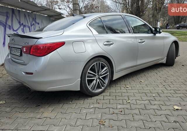 Сірий Інфініті Q50, об'ємом двигуна 3.5 л та пробігом 111 тис. км за 12000 $, фото 7 на Automoto.ua