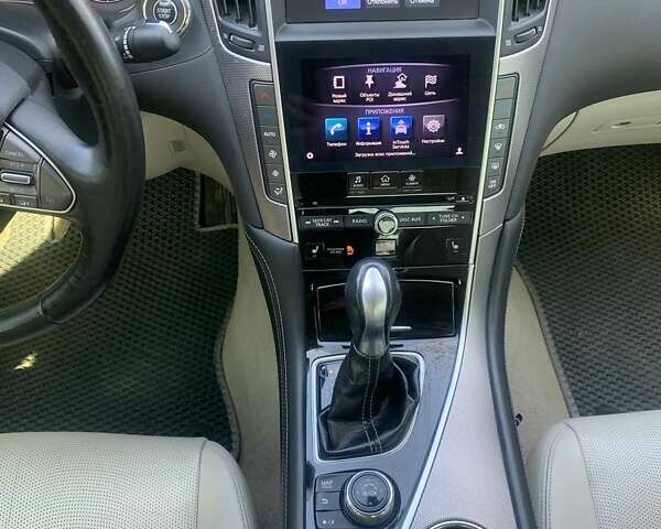 Серый Инфинити Q50, объемом двигателя 3.5 л и пробегом 207 тыс. км за 16500 $, фото 7 на Automoto.ua