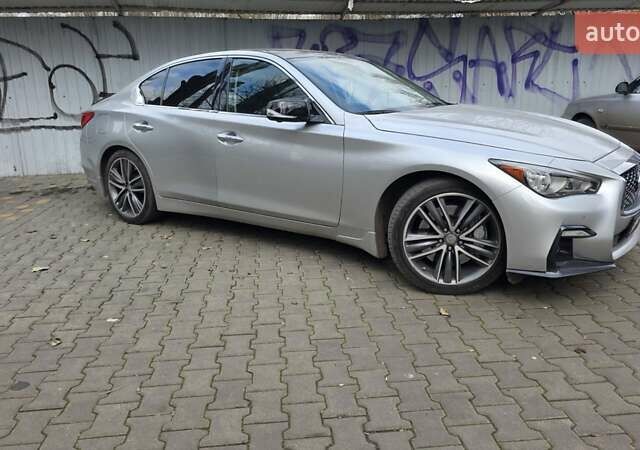 Сірий Інфініті Q50, об'ємом двигуна 3.5 л та пробігом 111 тис. км за 12000 $, фото 3 на Automoto.ua