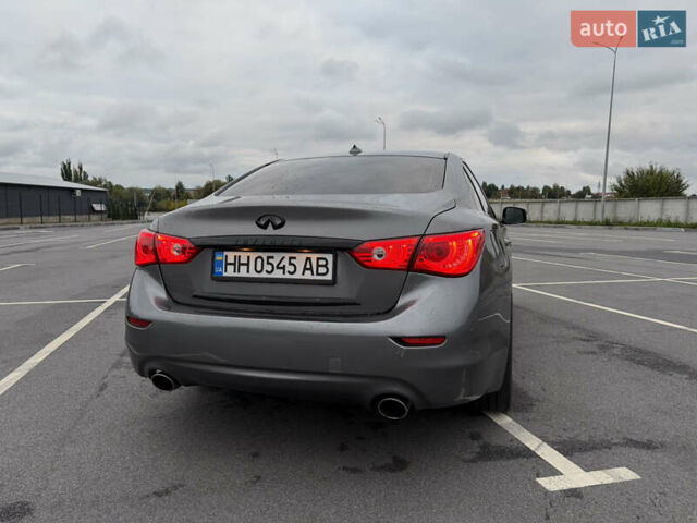 Серый Инфинити Q50, объемом двигателя 3.5 л и пробегом 173 тыс. км за 15300 $, фото 6 на Automoto.ua