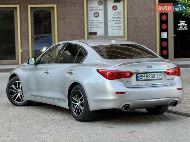 Серый Инфинити Q50, объемом двигателя 3.5 л и пробегом 89 тыс. км за 16000 $, фото 13 на Automoto.ua