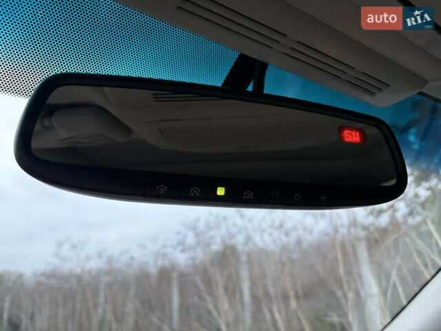 Серый Инфинити Q50, объемом двигателя 3.5 л и пробегом 173 тыс. км за 15300 $, фото 16 на Automoto.ua