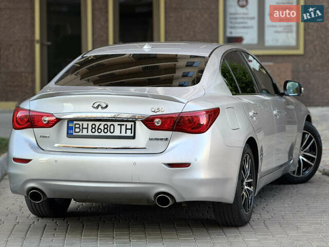 Серый Инфинити Q50, объемом двигателя 3.5 л и пробегом 89 тыс. км за 16000 $, фото 8 на Automoto.ua