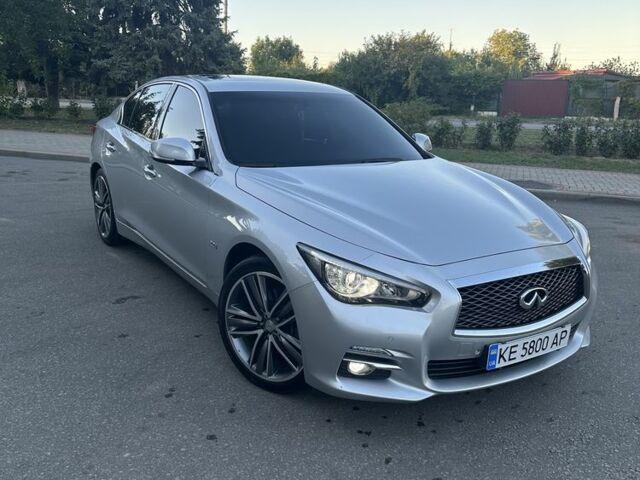 Сірий Інфініті Q50, об'ємом двигуна 2.1 л та пробігом 136 тис. км за 16000 $, фото 5 на Automoto.ua