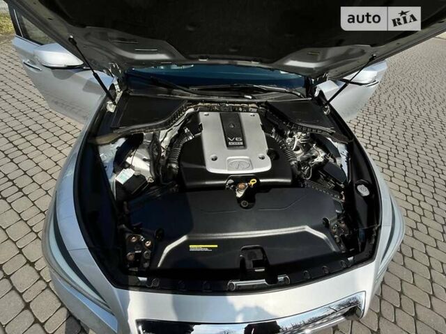 Сірий Інфініті Q50, об'ємом двигуна 3.7 л та пробігом 155 тис. км за 14900 $, фото 8 на Automoto.ua