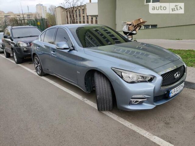 Сірий Інфініті Q50, об'ємом двигуна 2.14 л та пробігом 107 тис. км за 17500 $, фото 3 на Automoto.ua