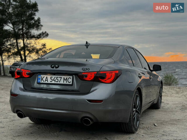 Сірий Інфініті Q50, об'ємом двигуна 2.14 л та пробігом 210 тис. км за 15299 $, фото 1 на Automoto.ua