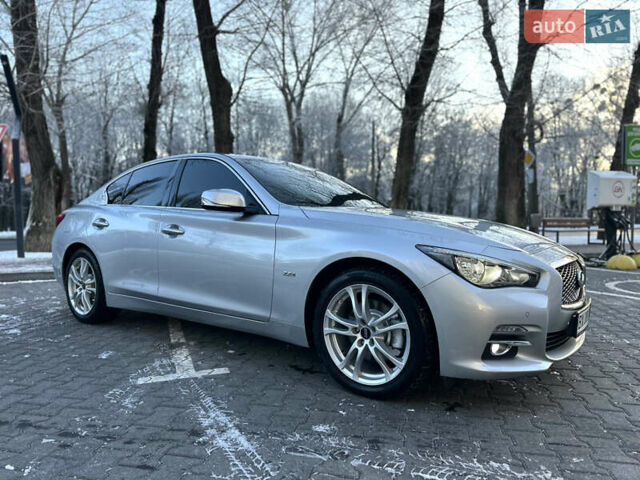 Сірий Інфініті Q50, об'ємом двигуна 2.14 л та пробігом 185 тис. км за 14800 $, фото 23 на Automoto.ua