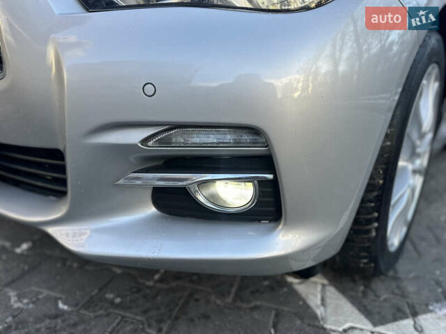 Сірий Інфініті Q50, об'ємом двигуна 2.14 л та пробігом 185 тис. км за 14800 $, фото 25 на Automoto.ua