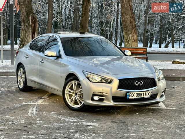 Сірий Інфініті Q50, об'ємом двигуна 2.14 л та пробігом 185 тис. км за 14800 $, фото 1 на Automoto.ua