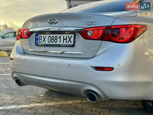 Сірий Інфініті Q50, об'ємом двигуна 2.14 л та пробігом 185 тис. км за 14800 $, фото 5 на Automoto.ua