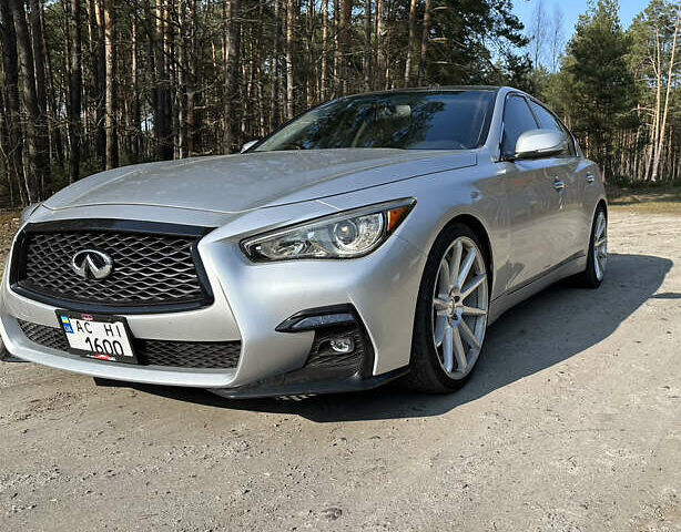 Сірий Інфініті Q50, об'ємом двигуна 3.5 л та пробігом 204 тис. км за 15500 $, фото 1 на Automoto.ua