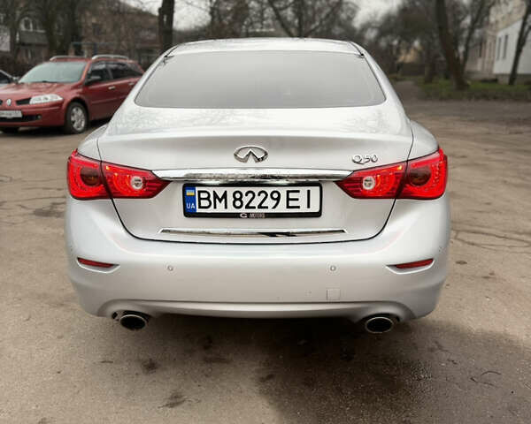 Сірий Інфініті Q50, об'ємом двигуна 2.14 л та пробігом 262 тис. км за 15500 $, фото 4 на Automoto.ua