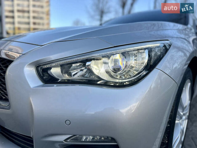 Сірий Інфініті Q50, об'ємом двигуна 2.14 л та пробігом 185 тис. км за 14800 $, фото 24 на Automoto.ua
