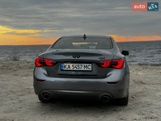Сірий Інфініті Q50, об'ємом двигуна 2.14 л та пробігом 210 тис. км за 15299 $, фото 2 на Automoto.ua