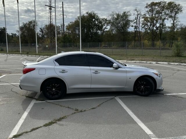 Серый Инфинити Q50, объемом двигателя 3.7 л и пробегом 171 тыс. км за 14900 $, фото 1 на Automoto.ua