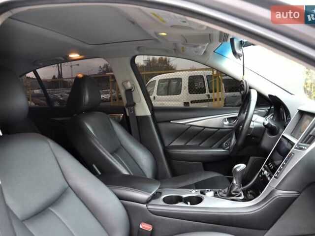 Серый Инфинити Q50, объемом двигателя 3.7 л и пробегом 133 тыс. км за 12999 $, фото 31 на Automoto.ua