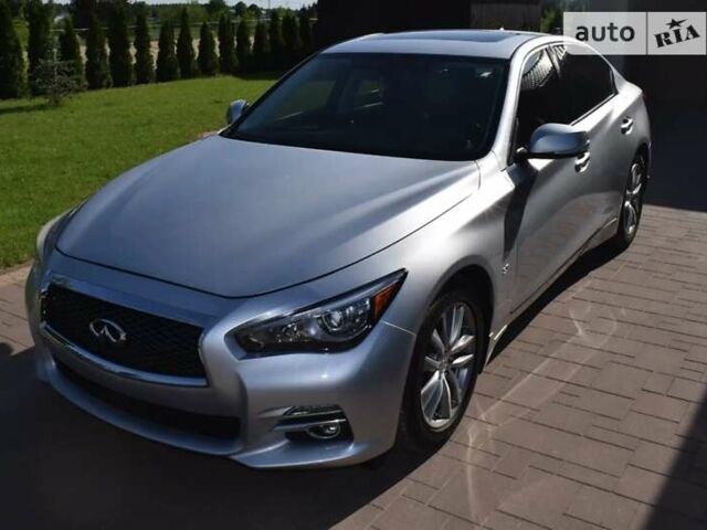 Сірий Інфініті Q50, об'ємом двигуна 3.7 л та пробігом 166 тис. км за 15800 $, фото 1 на Automoto.ua