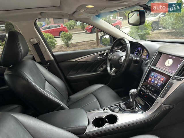 Сірий Інфініті Q50, об'ємом двигуна 1.99 л та пробігом 159 тис. км за 12900 $, фото 50 на Automoto.ua
