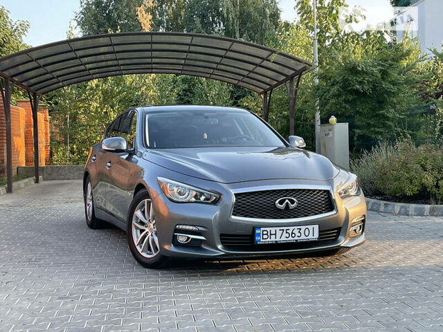 Сірий Інфініті Q50, об'ємом двигуна 3.5 л та пробігом 100 тис. км за 18999 $, фото 1 на Automoto.ua