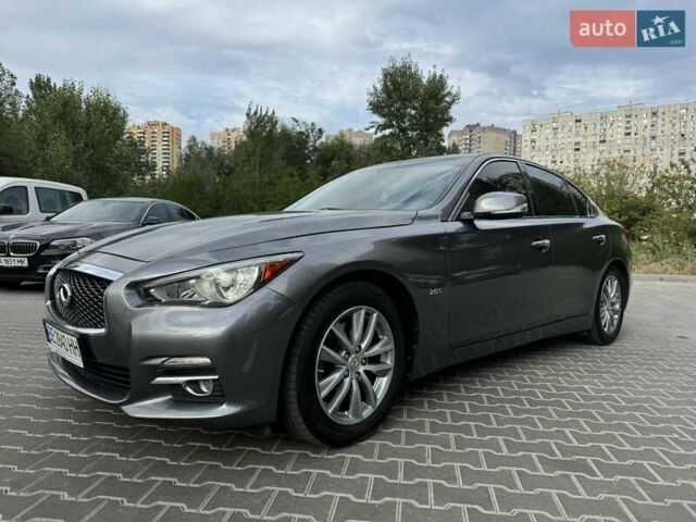 Серый Инфинити Q50, объемом двигателя 1.99 л и пробегом 190 тыс. км за 11900 $, фото 5 на Automoto.ua