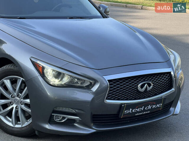 Сірий Інфініті Q50, об'ємом двигуна 1.99 л та пробігом 199 тис. км за 13499 $, фото 22 на Automoto.ua