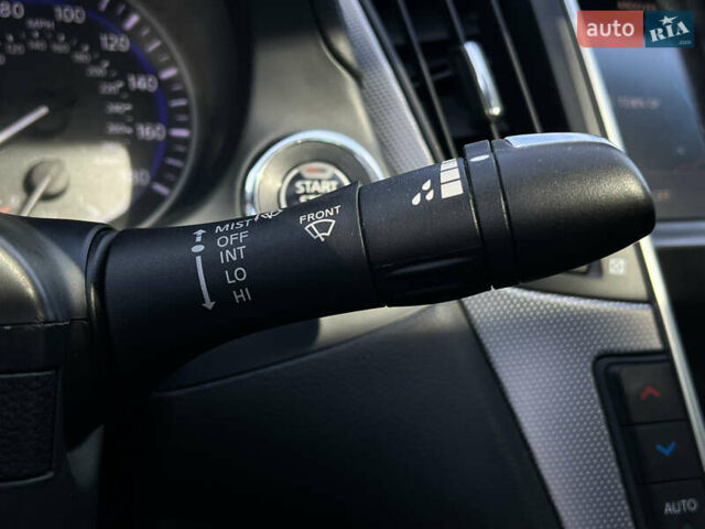Сірий Інфініті Q50, об'ємом двигуна 1.99 л та пробігом 199 тис. км за 13499 $, фото 12 на Automoto.ua