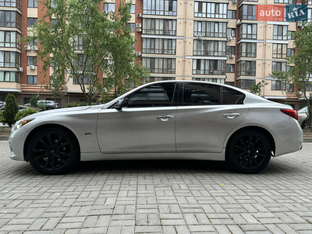 Сірий Інфініті Q50, об'ємом двигуна 1.99 л та пробігом 159 тис. км за 12900 $, фото 6 на Automoto.ua