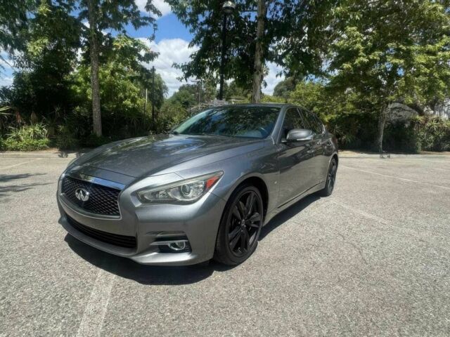 Сірий Інфініті Q50, об'ємом двигуна 3.7 л та пробігом 110 тис. км за 5300 $, фото 1 на Automoto.ua