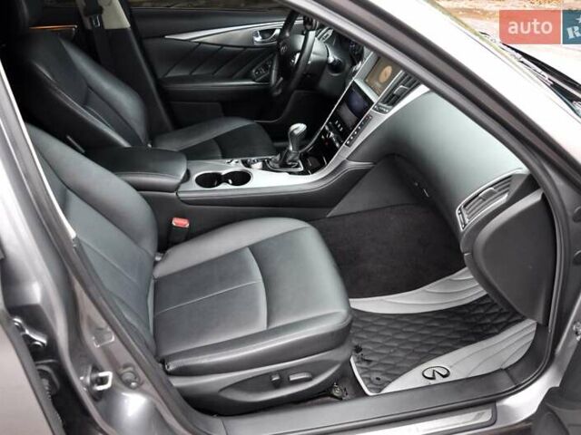 Серый Инфинити Q50, объемом двигателя 3.7 л и пробегом 133 тыс. км за 12999 $, фото 30 на Automoto.ua