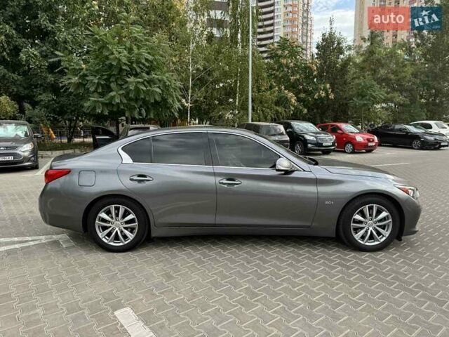 Серый Инфинити Q50, объемом двигателя 1.99 л и пробегом 190 тыс. км за 11900 $, фото 8 на Automoto.ua