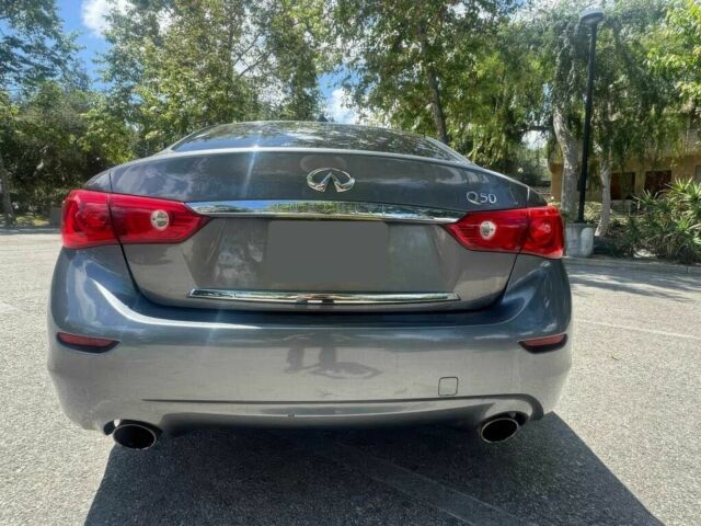 Сірий Інфініті Q50, об'ємом двигуна 3.7 л та пробігом 110 тис. км за 5300 $, фото 5 на Automoto.ua