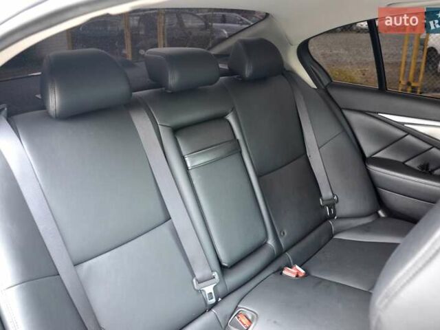 Серый Инфинити Q50, объемом двигателя 3.7 л и пробегом 133 тыс. км за 12999 $, фото 28 на Automoto.ua