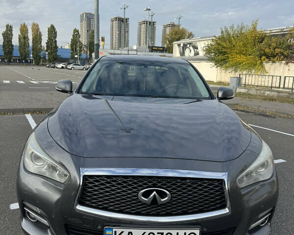 Серый Инфинити Q50, объемом двигателя 2.14 л и пробегом 141 тыс. км за 15000 $, фото 1 на Automoto.ua