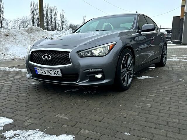 Сірий Інфініті Q50, об'ємом двигуна 3.7 л та пробігом 120 тис. км за 16800 $, фото 1 на Automoto.ua