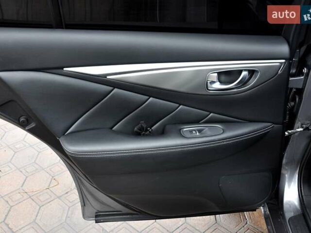 Серый Инфинити Q50, объемом двигателя 3.7 л и пробегом 133 тыс. км за 12999 $, фото 22 на Automoto.ua