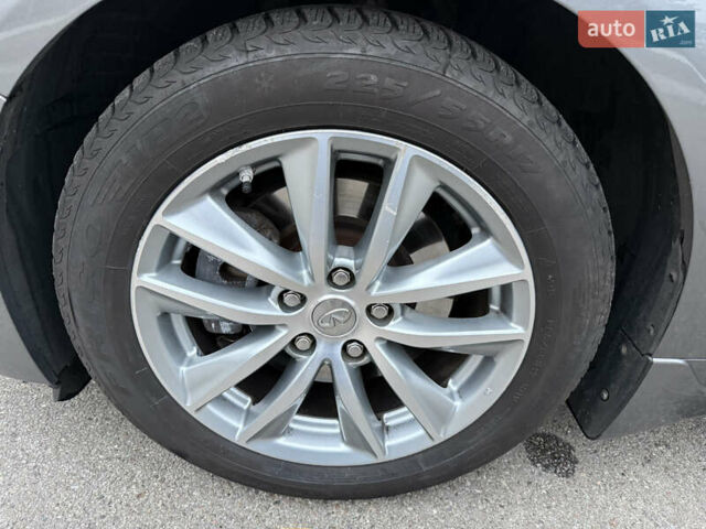 Серый Инфинити Q50, объемом двигателя 1.99 л и пробегом 180 тыс. км за 13900 $, фото 32 на Automoto.ua