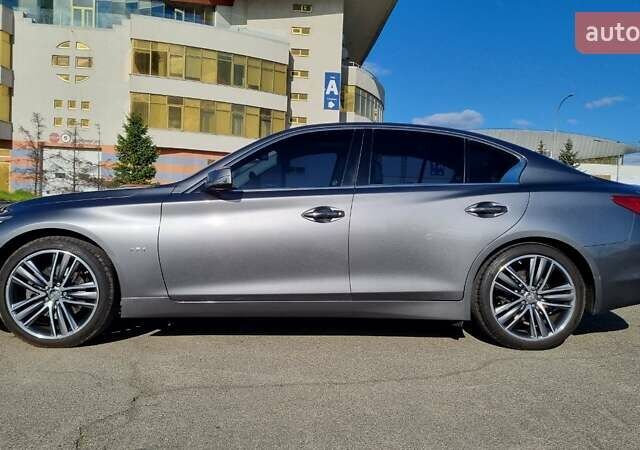 Серый Инфинити Q50, объемом двигателя 2.14 л и пробегом 84 тыс. км за 18500 $, фото 1 на Automoto.ua