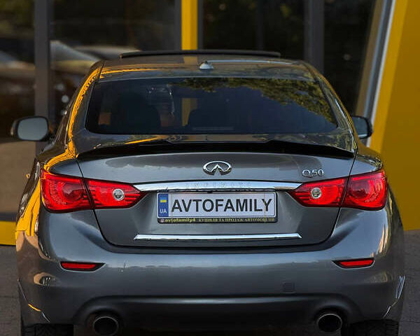 Сірий Інфініті Q50, об'ємом двигуна 3 л та пробігом 177 тис. км за 12999 $, фото 3 на Automoto.ua