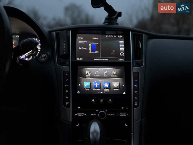 Серый Инфинити Q50, объемом двигателя 1.99 л и пробегом 180 тыс. км за 13900 $, фото 24 на Automoto.ua