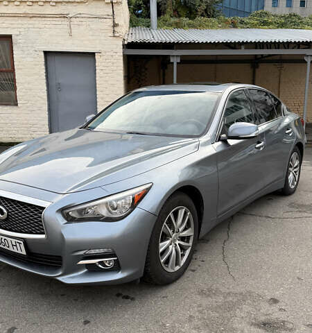 Серый Инфинити Q50, объемом двигателя 1.99 л и пробегом 168 тыс. км за 12499 $, фото 2 на Automoto.ua