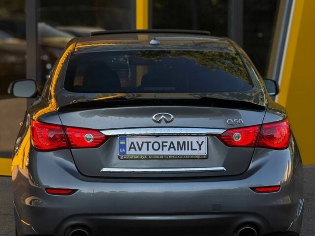 Сірий Інфініті Q50, об'ємом двигуна 3 л та пробігом 177 тис. км за 12999 $, фото 1 на Automoto.ua