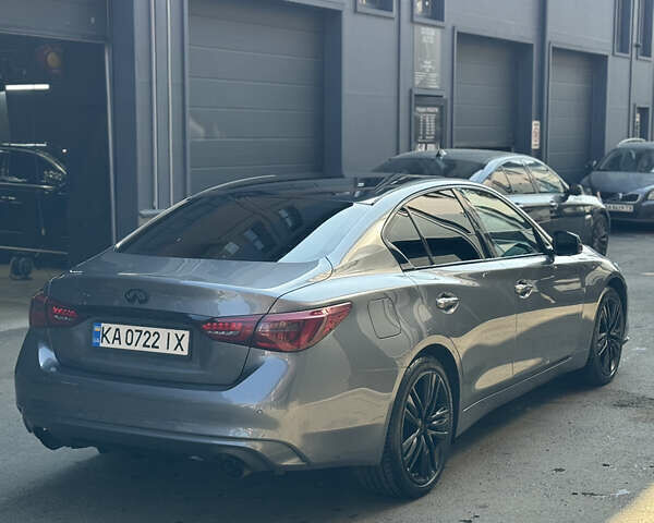 Сірий Інфініті Q50, об'ємом двигуна 2.14 л та пробігом 135 тис. км за 18500 $, фото 8 на Automoto.ua