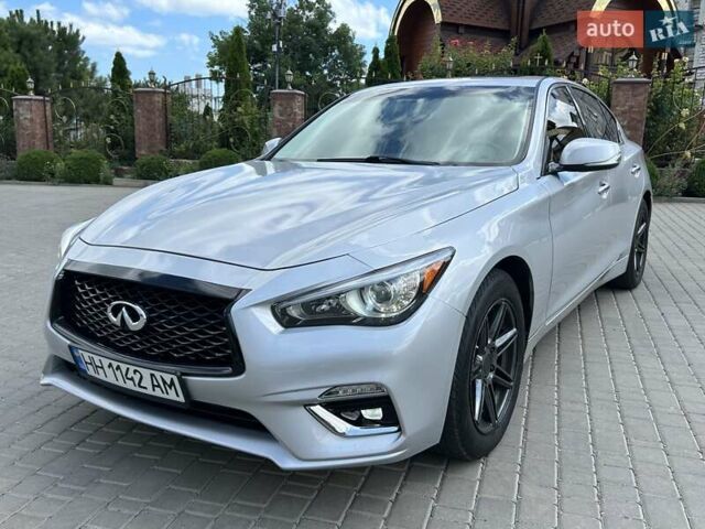 Серый Инфинити Q50, объемом двигателя 1.99 л и пробегом 123 тыс. км за 13700 $, фото 4 на Automoto.ua