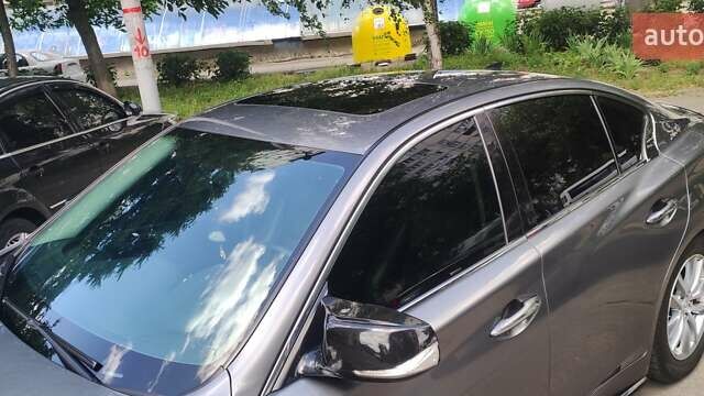 Сірий Інфініті Q50, об'ємом двигуна 2.14 л та пробігом 178 тис. км за 16800 $, фото 9 на Automoto.ua