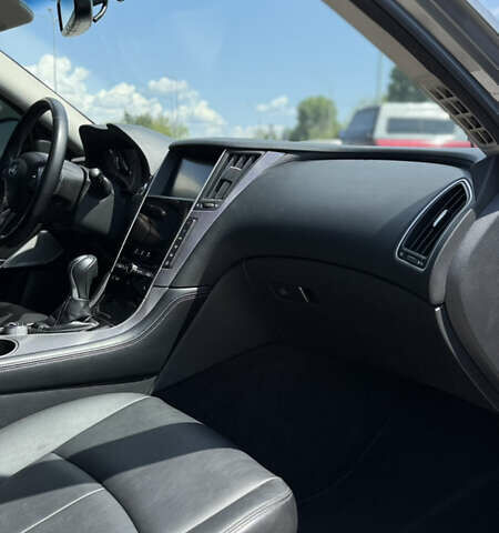 Сірий Інфініті Q50, об'ємом двигуна 1.99 л та пробігом 107 тис. км за 14888 $, фото 6 на Automoto.ua