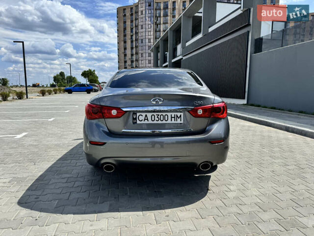 Серый Инфинити Q50, объемом двигателя 2.14 л и пробегом 176 тыс. км за 15500 $, фото 7 на Automoto.ua